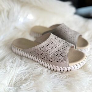 Ilse Jacobsen Taupe Women's Slide Sandals SIZE EU41 /US10